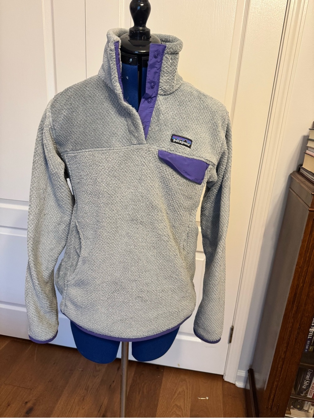 Patagonia Grey Fleece Pullover with Purple Trim
